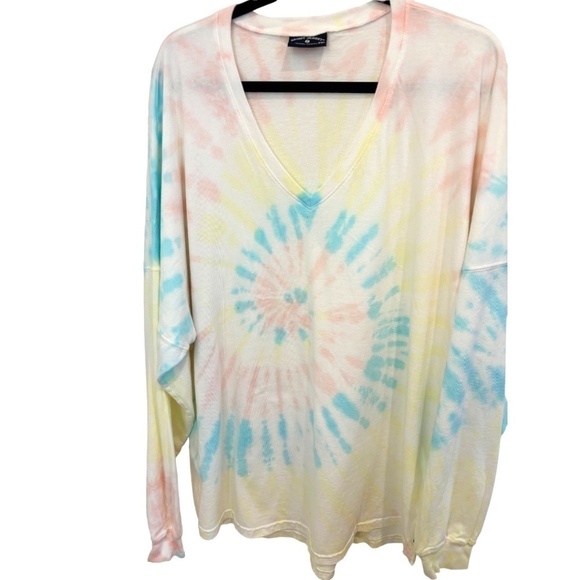 Spirit Jersey Tops - Spirit Jersey Plus Size Tie Dye Long Sleeve V-Neck Top Size XXL NWOT